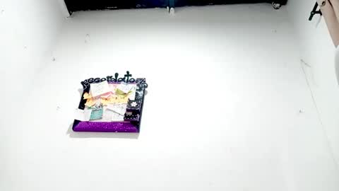 danna online show from 12-17-25, 02:50