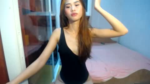 petitesquirtgirlxxx online show from 09-10-25, 06:52