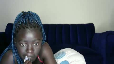 petitte_gyaal online show from 12-02-25, 06:30