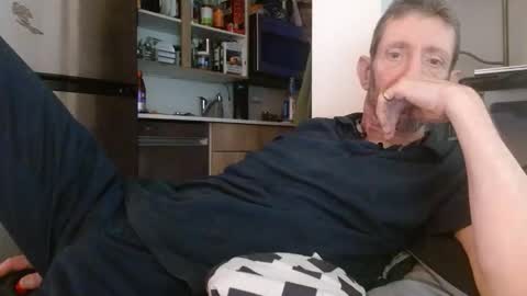 Snapshot of pgrower chatting on 01-18-26, 05:33 pgrower online show from 01-18-26, 05:33