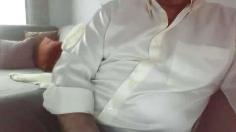 Phil online show from 11-01-25, 10:06