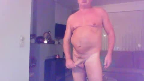 Phil online show from 11-05-25, 06:41