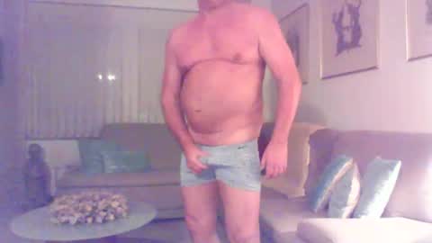 Phil online show from 11-29-25, 04:21