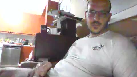 Snapshot of philipgreece chatting on 02-23-26, 06:38 philipgreece online show from 02-23-26, 06:38