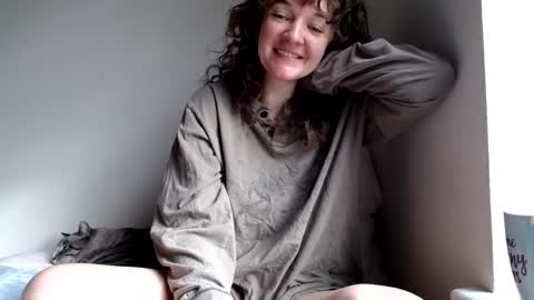 sophie online show from 12-14-24, 02:21