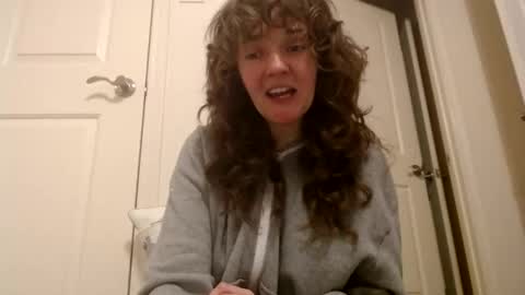 sophie online show from 01-23-25, 12:04