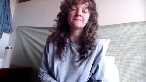 sophie online show from 02-07-25, 03:08