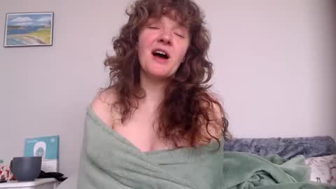 sophie online show from 02-21-25, 03:21