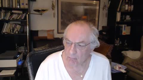 Snapshot of philoumis2 chatting on 01-28-25, 11:50 Philippe online show from 01-28-25, 11:50