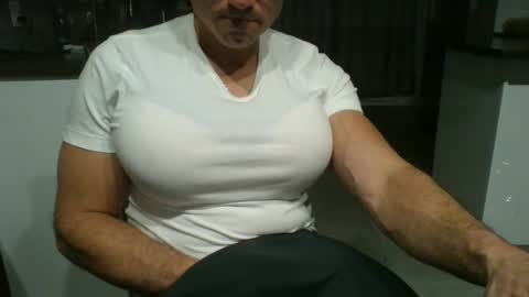 philouuuuu online show from 02-19-26, 02:40