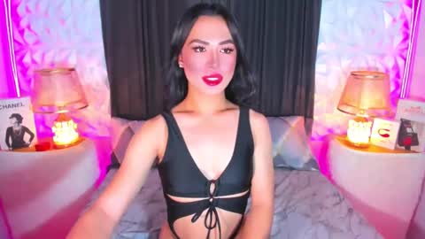 laura online show from 12-02-24, 07:36