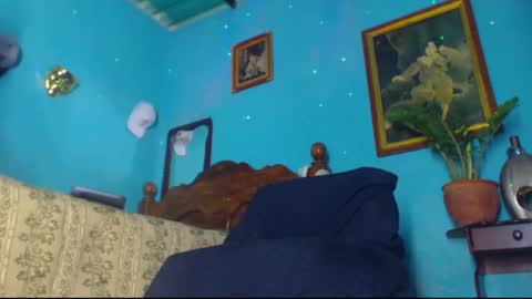 Snapshot of phlilloyhighclouds chatting on 01-20-25, 01:42 phlilloyhighclouds online show from 01-20-25, 01:42