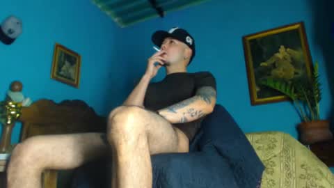 Snapshot of phlilloyhighclouds chatting on 02-09-25, 11:58 phlilloyhighclouds online show from 02-09-25, 11:58