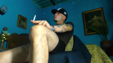 Snapshot of phlilloyhighclouds chatting on 02-09-25, 03:01 phlilloyhighclouds online show from 02-09-25, 03:01