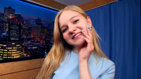 Snapshot of phyllisearney chatting on 01-19-25, 07:15 Hann G. Jones online show from 01-19-25, 07:15