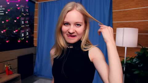 Snapshot of phyllisearney chatting on 01-28-25, 07:22 Hann G. Jones online show from 01-28-25, 07:22