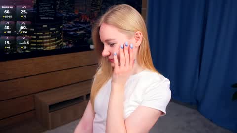 Snapshot of phyllisearney chatting on 02-08-25, 07:26 Hann G. Jones online show from 02-08-25, 07:26