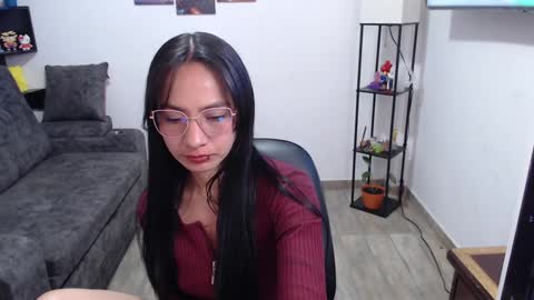 Snapshot of pia_horny chatting on 01-09-25, 08:11 Pia  online show from 01-09-25, 08:11