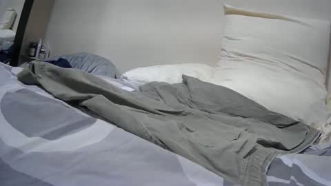 Snapshot of pichar218 chatting on 02-18-26, 03:30 PICHAR online show from 02-18-26, 03:30