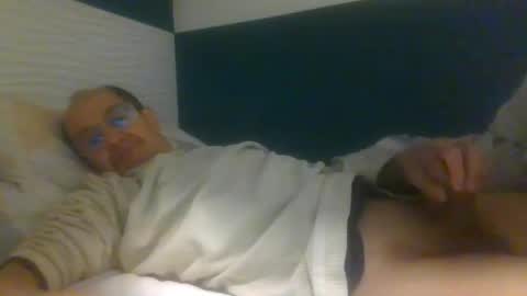 pichoun71 online show from 01-07-25, 09:03