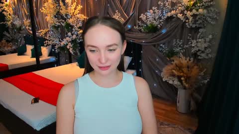 Emelie online show from 02-04-25, 01:27