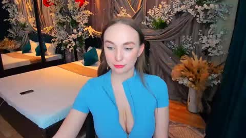 Emelie online show from 02-24-25, 11:09