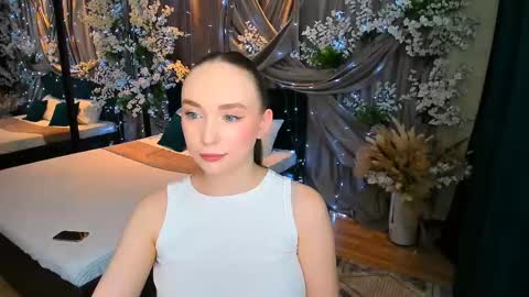 Emelie online show from 03-12-25, 04:35