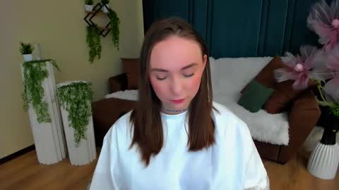 Emelie online show from 02-22-26, 10:03