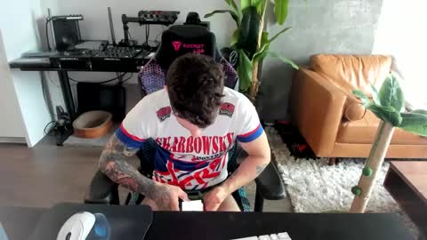 Pierre Fitch online show from 02-25-25, 08:30