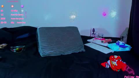 Snapshot of piggy_eddy chatting on 01-15-26, 02:05 Eddy Brock... Its a pleasure to talk to... online show from 01-15-26, 02:05