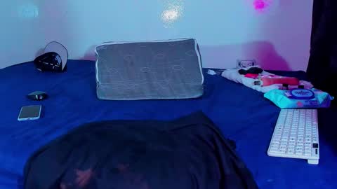 Snapshot of piggy_eddy chatting on 01-16-26, 04:49 Eddy Brock... Its a pleasure to talk to... online show from 01-16-26, 04:49