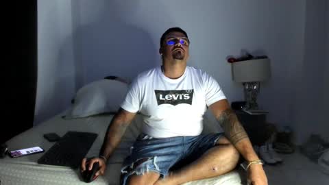 pikoro_gomez online show from 02-14-26, 03:03