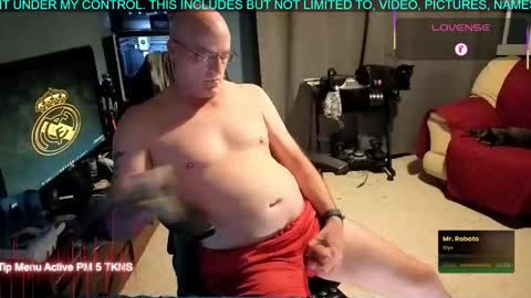 Dave online show from 09-27-25, 05:12