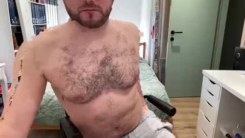 pilou online show from 02-23-26, 12:13