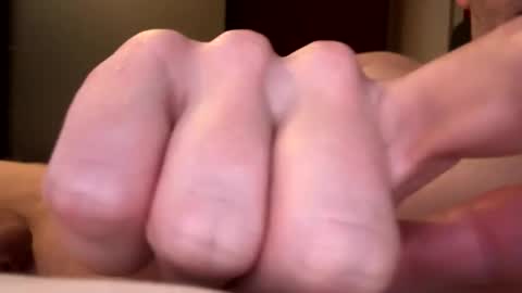 Snapshot of pimptheride chatting on 02-13-26, 10:22 Bee online show from 02-13-26, 10:22