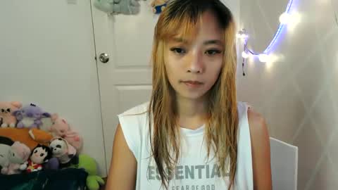 Snapshot of pinay_beauty14 chatting on 01-04-25, 11:48 pinay beauty14 online show from 01-04-25, 11:48