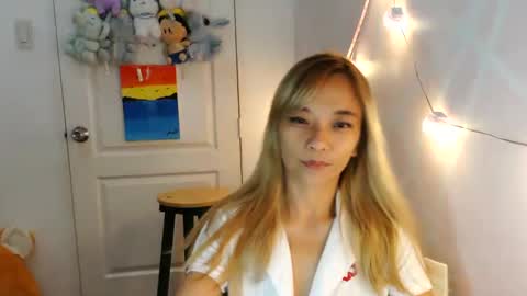 Snapshot of pinay_beauty14 chatting on 02-28-25, 02:09 pinay beauty14 online show from 02-28-25, 02:09