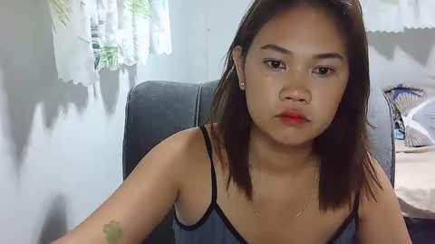 Snapshot of pinayligaya22 chatting on 09-22-25, 02:19 JOY online show from 09-22-25, 02:19