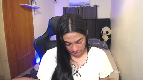 Snapshot of pinaymistress69 chatting on 02-17-25, 06:26 Im chikana online show from 02-17-25, 06:26