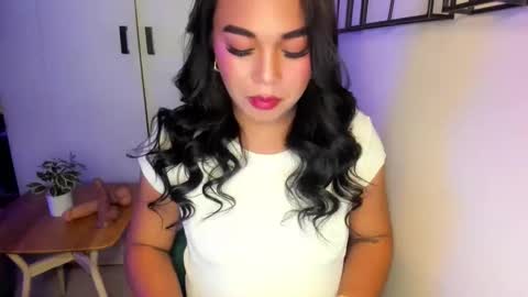 Snapshot of pinaymorena69 chatting on 11-05-25, 02:39 Just cath online show from 11-05-25, 02:39