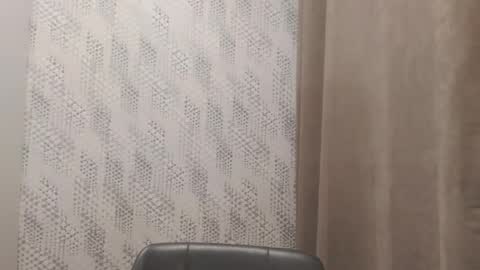       online show from 03-04-25, 05:13