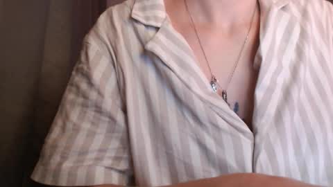       online show from 11-18-25, 06:51