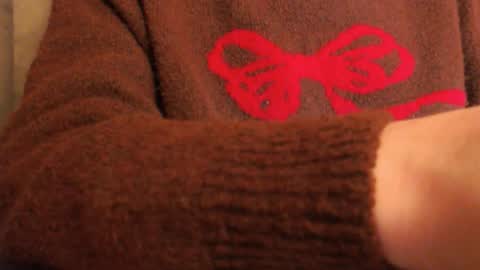       online show from 11-22-25, 08:02