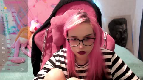 Nancy online show from 01-16-25, 01:27