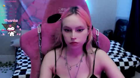 Nancy online show from 09-10-25, 07:47