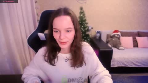 Snapshot of pink__sun chatting on 12-06-24, 02:06 Stephanie online show from 12-06-24, 02:06