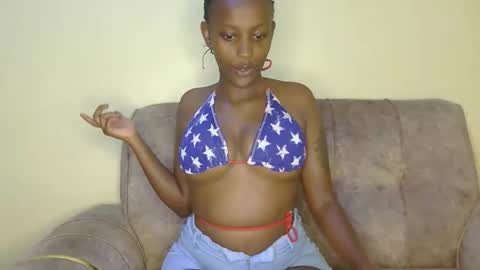 pink_cushy online show from 02-23-26, 05:49