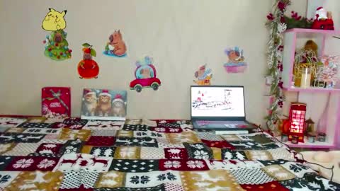 Pikachu pika online show from 12-17-25, 06:47