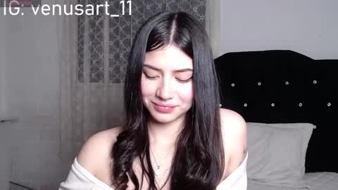 Snapshot of pinkarg chatting on 12-30-24, 03:36 - online show from 12-30-24, 03:36