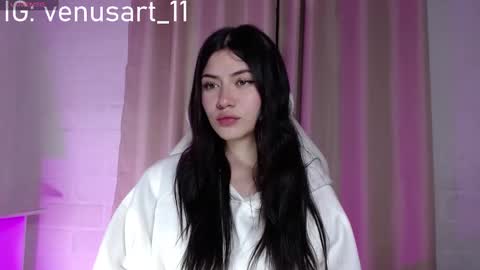 Snapshot of pinkarg chatting on 01-06-25, 03:20 - online show from 01-06-25, 03:20